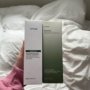 Anua Heartleaf Pore Control Cleansing Oil and Foam Set